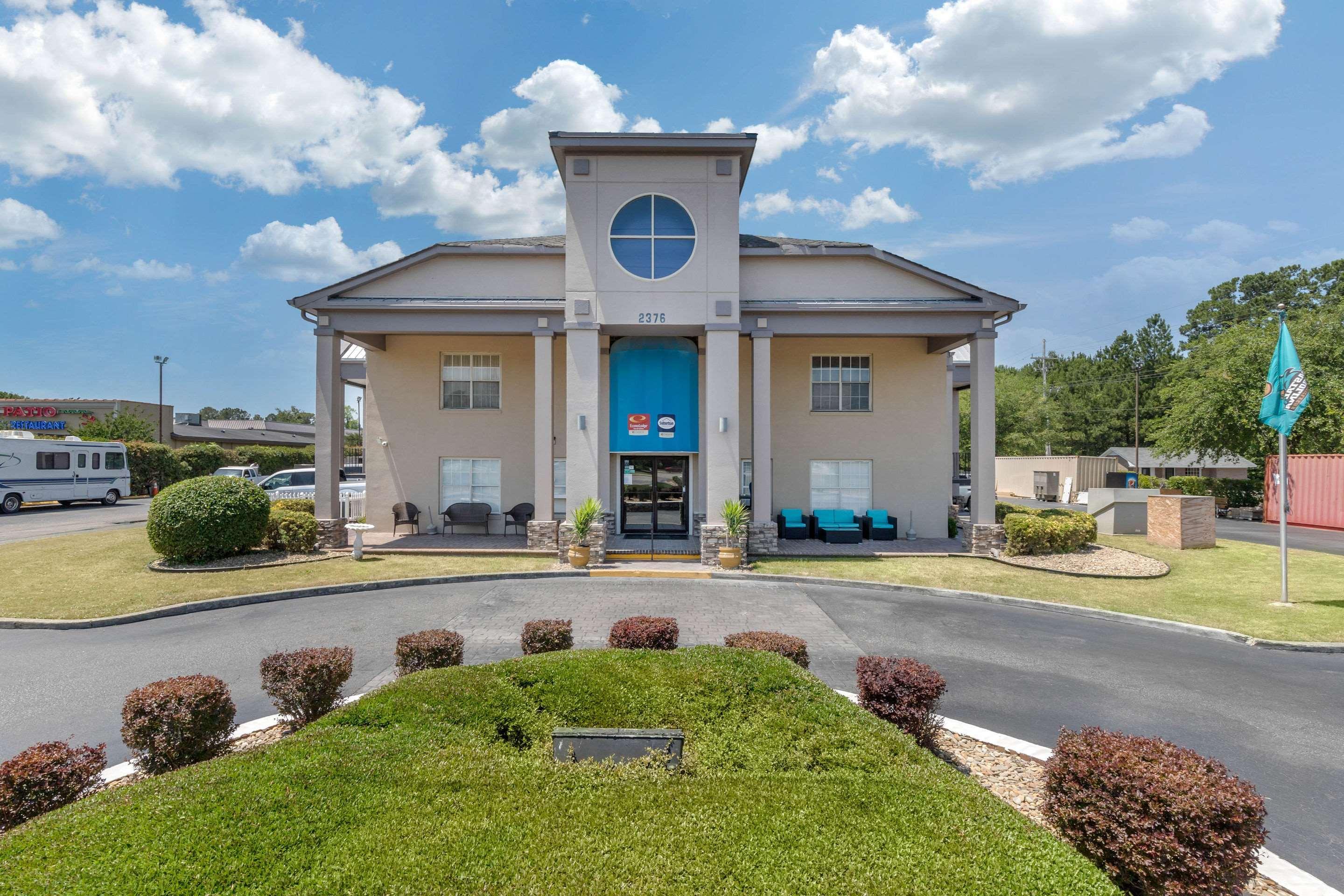Suburban Studios At The University Conway Exterior foto